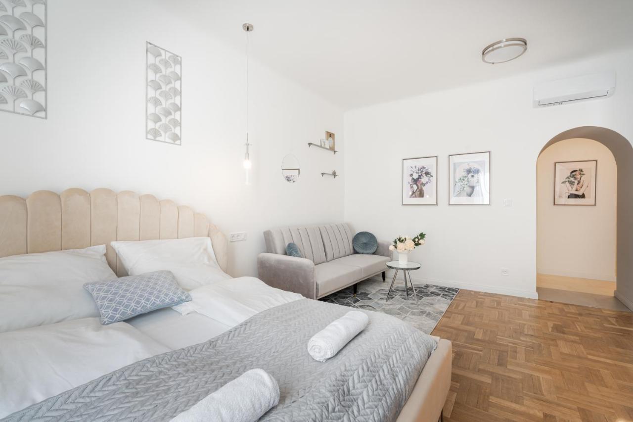 D71 - Central Cozy Suite, Best Location By Bqa Budapeste Exterior foto